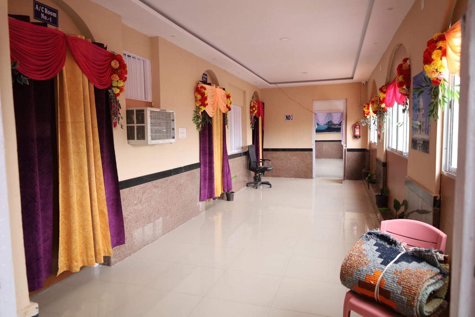 Rail Nest Hotel Kharagpur Luaran gambar
